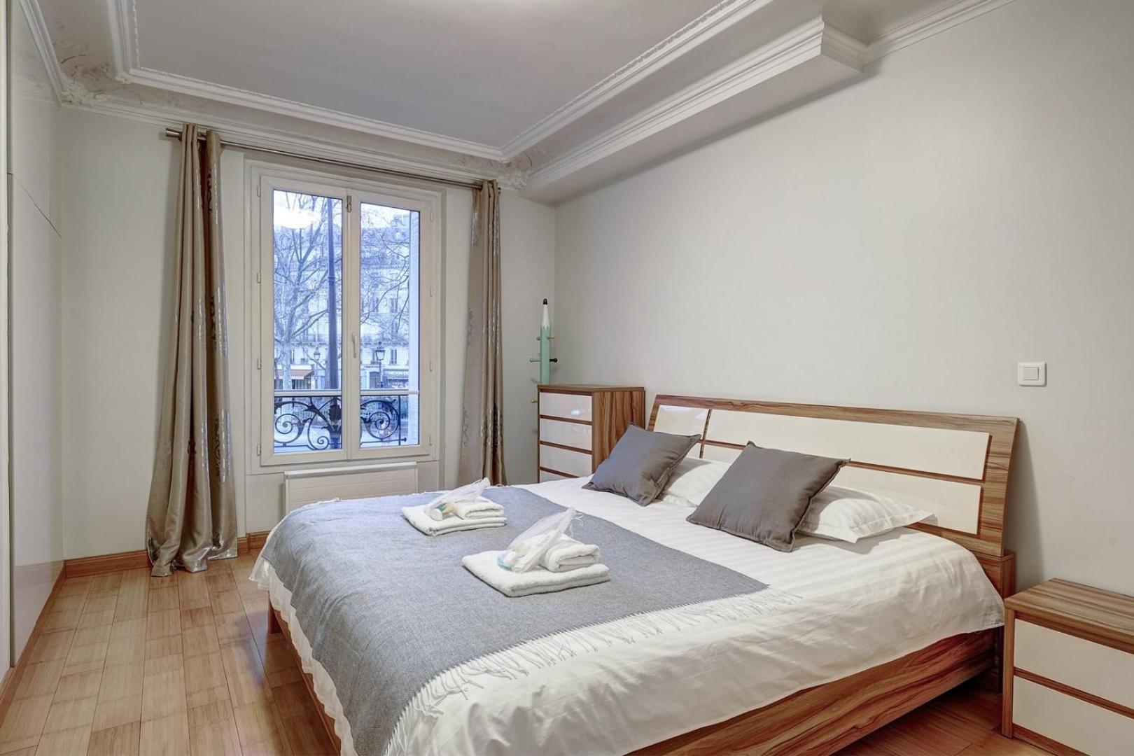 673 Richard - Superb In Parijs